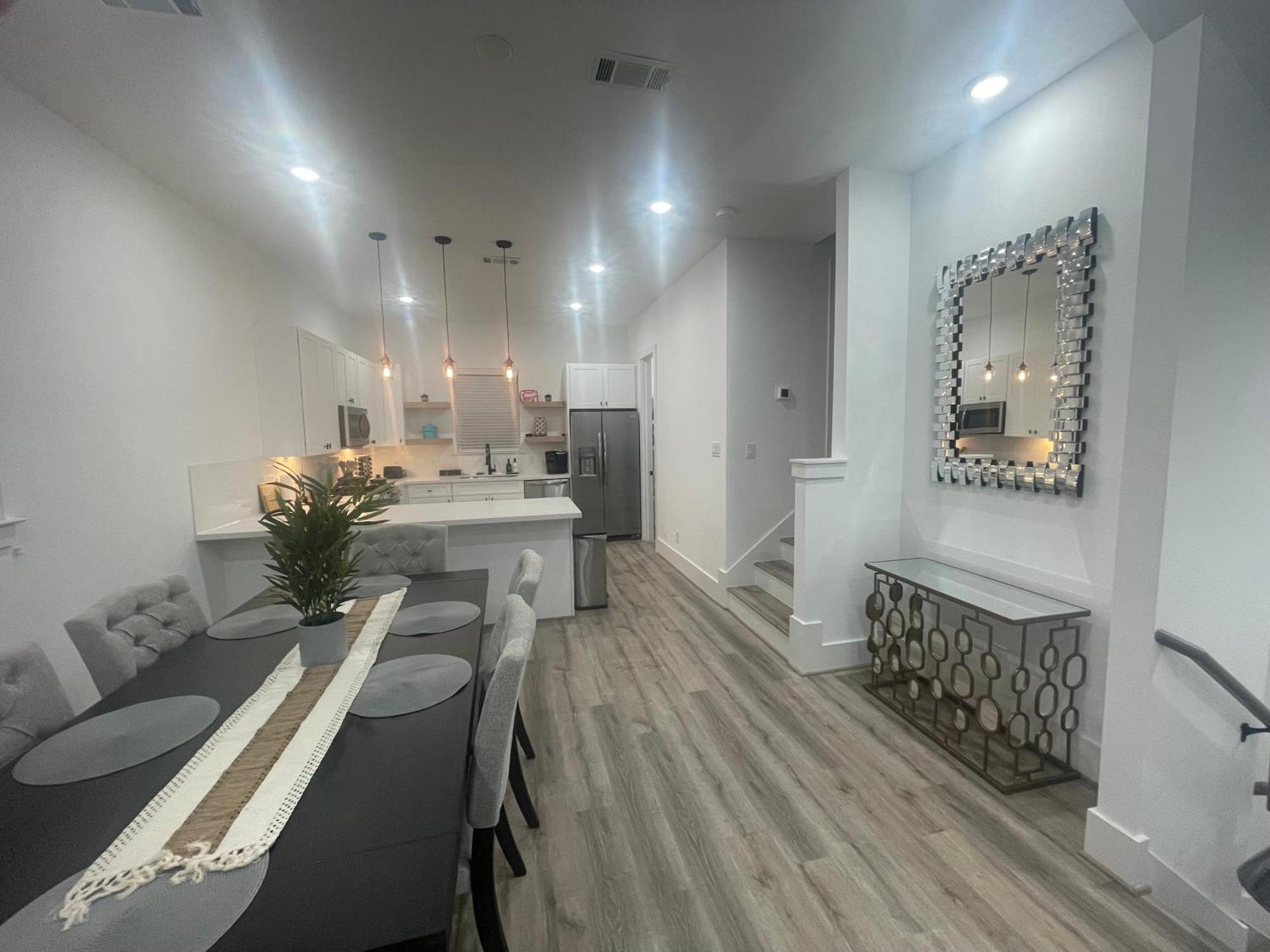 יוסטון Comfortable 3 Bedroom - Heart Of Texas Medical Center מראה חיצוני תמונה