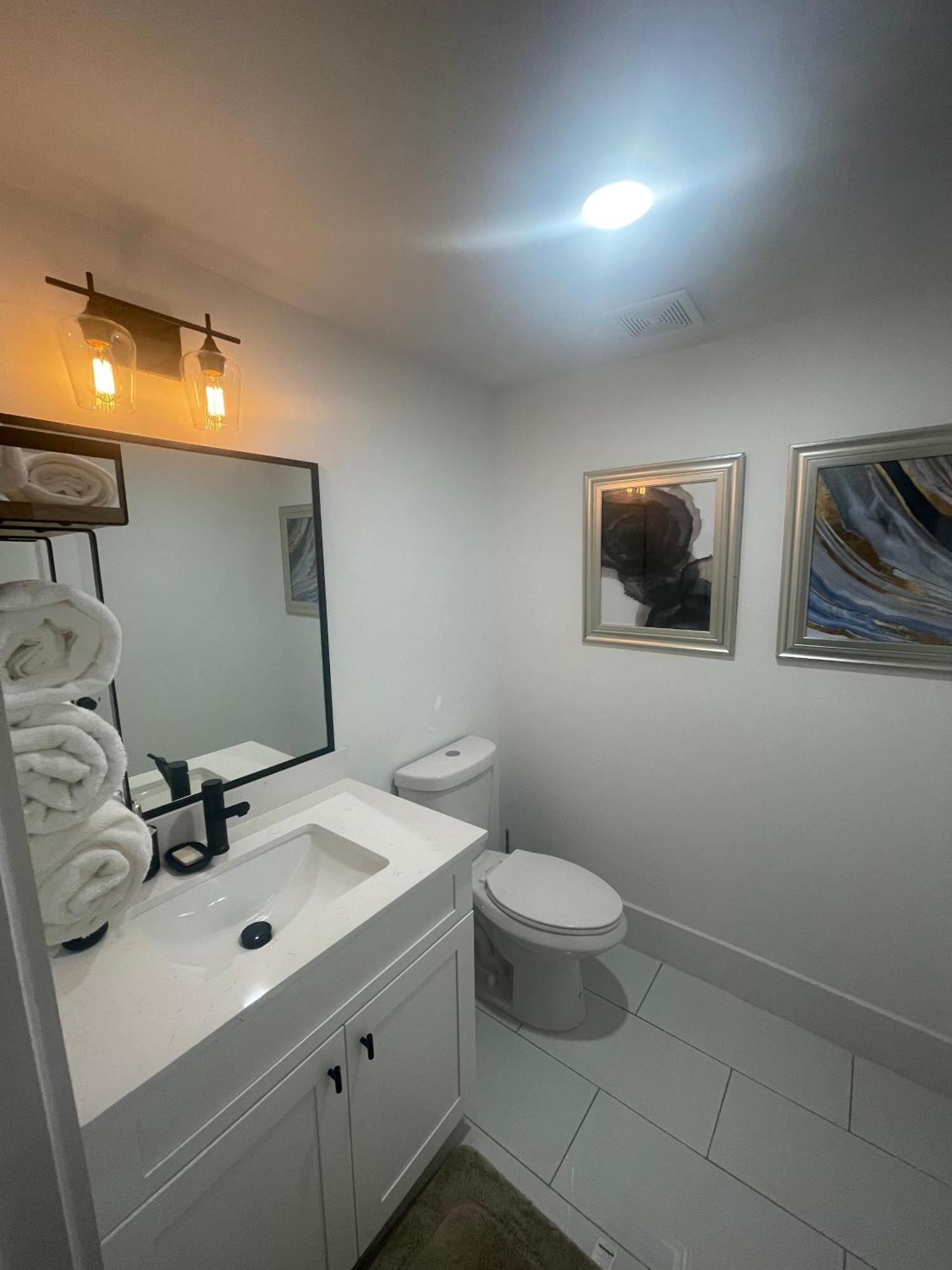 יוסטון Comfortable 3 Bedroom - Heart Of Texas Medical Center מראה חיצוני תמונה